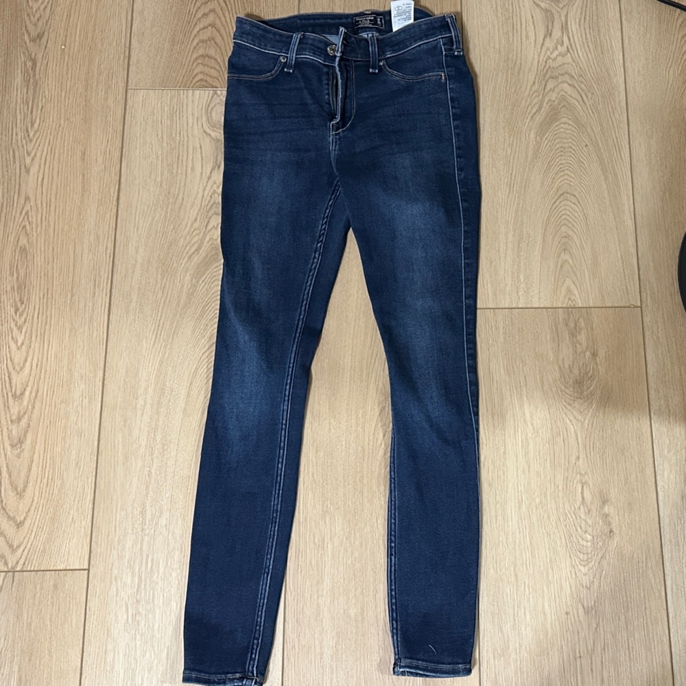 Abercrombie & Fitch Dark Blue Skinny Jeans - SHORT